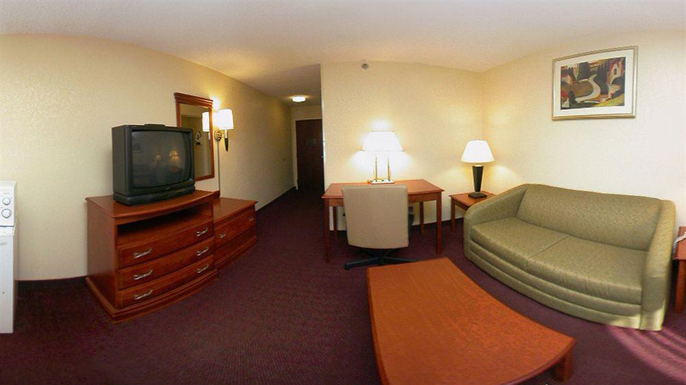 Comfort Inn Opelika - Auburn Buitenkant foto